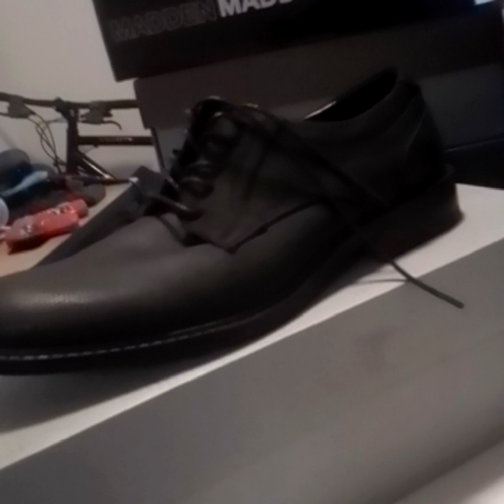 Unlisted 10 black